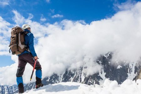 جست‌وجو برای یافتن کوهنوردان گرفتار در «اشترانکوه» ادامه دارد